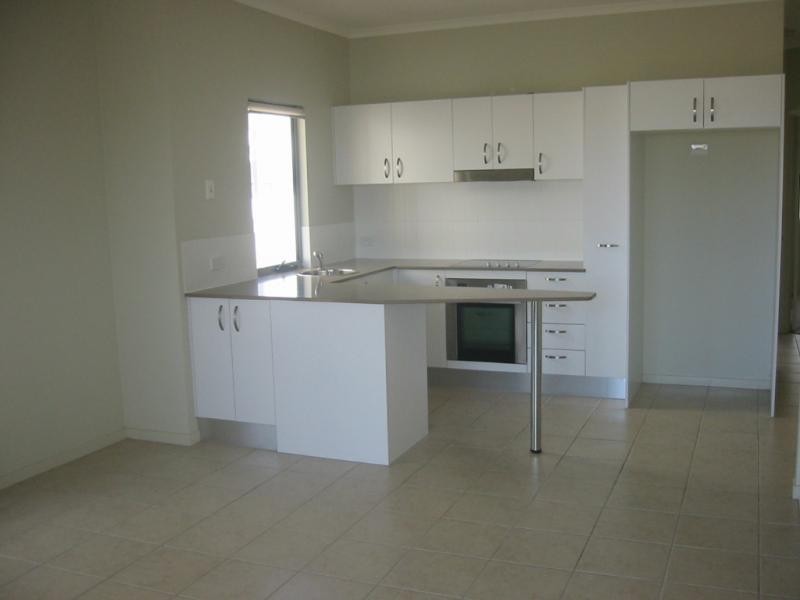 18a/35 Seaside Blvd, Marcoola QLD 4564