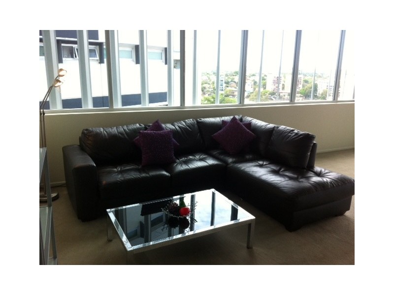 89 Lambert St, Kangaroo Point QLD 4169