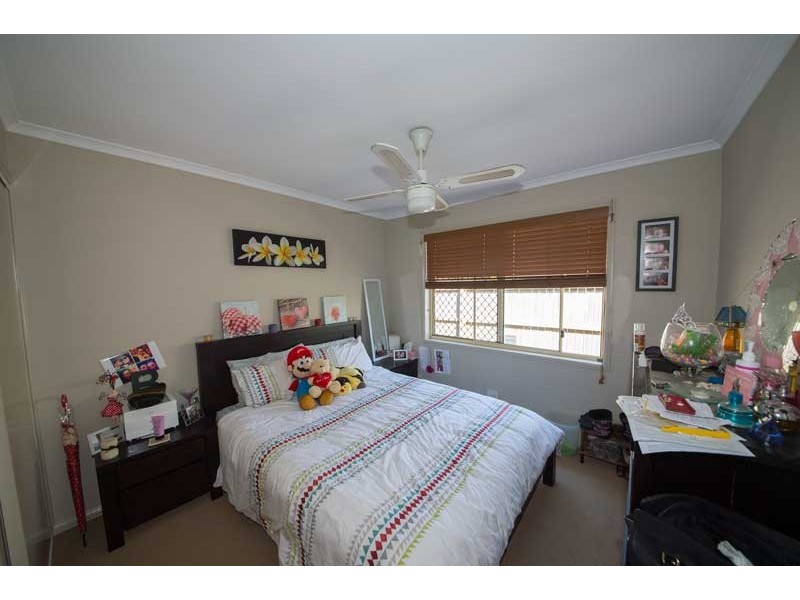 61 Coventry Circuit, Carindale QLD 4152