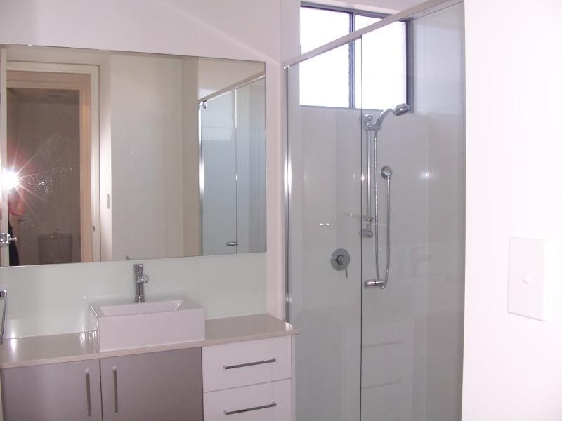 10 Tallebudgera Drive, Palm Beach QLD 4221