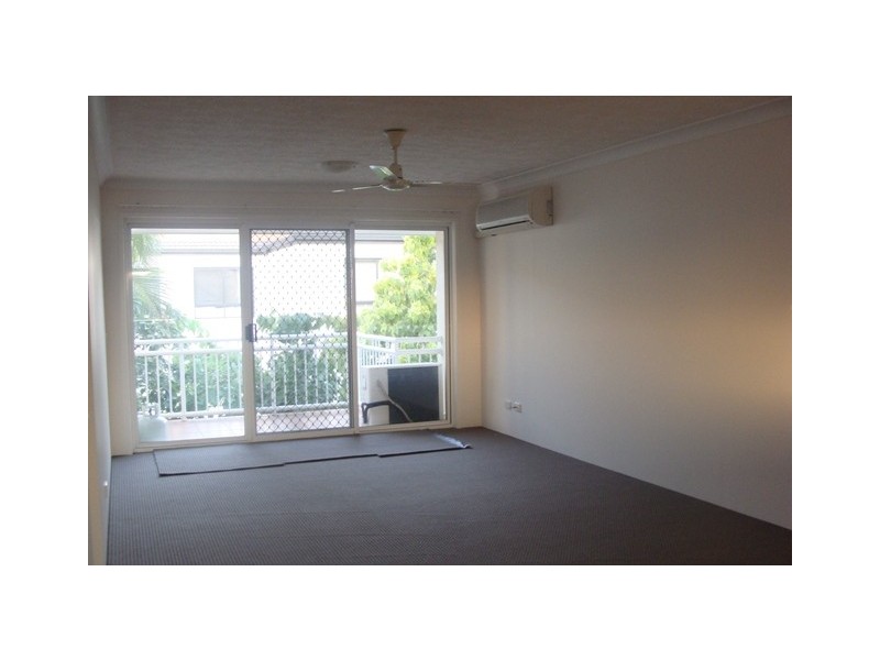 19/37 Mawarra Street, Chevron Island QLD 4217