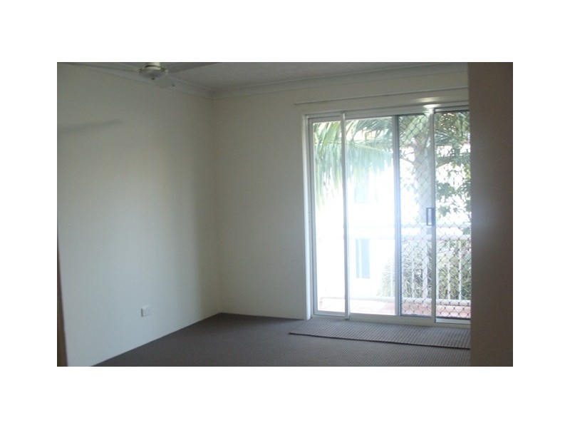 19/37 Mawarra Street, Chevron Island QLD 4217