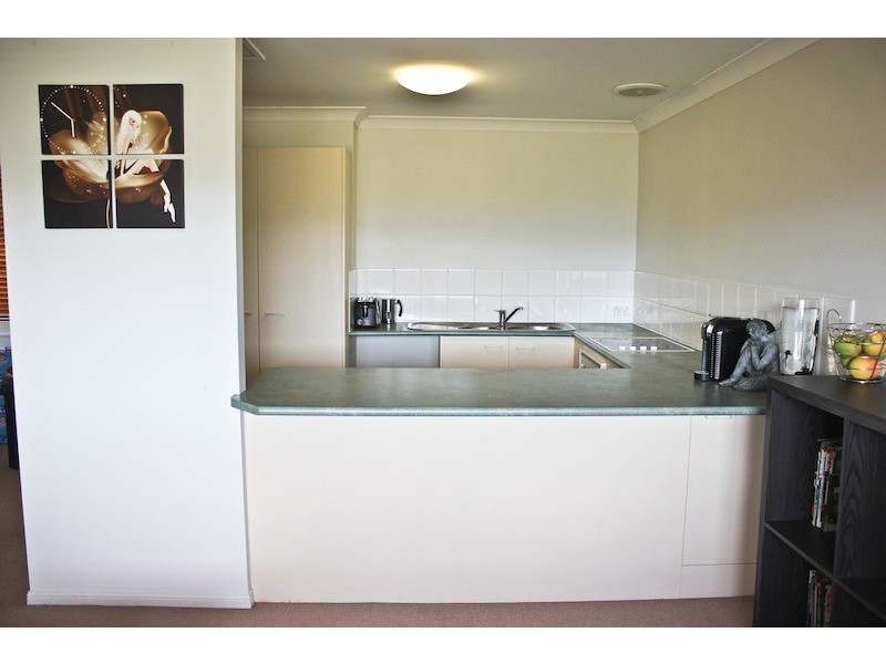 6 Crestridge Crescent, Oxenford QLD 4210