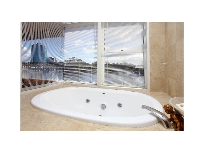 Stanhill Drive, Chevron Island QLD 4217