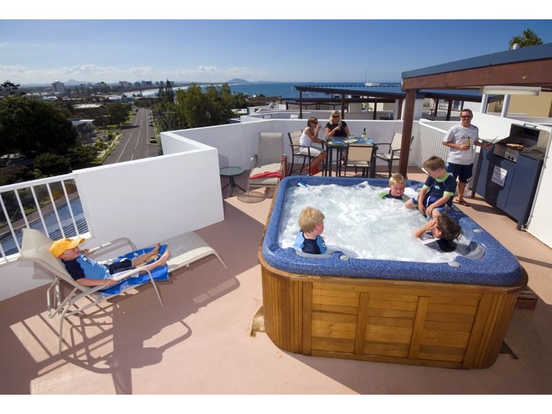 Alexandra Headland QLD 4572