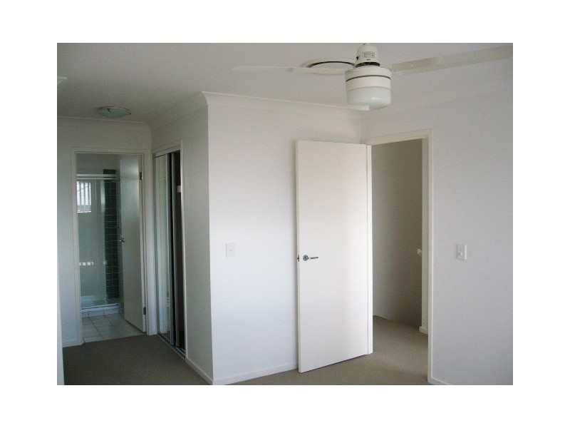 S/110 Lexey Crescent, Wakerley QLD 4154