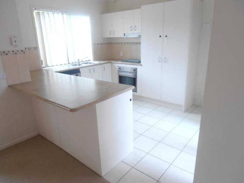 14/2 Springhill Drive, Sippy Downs QLD 4556