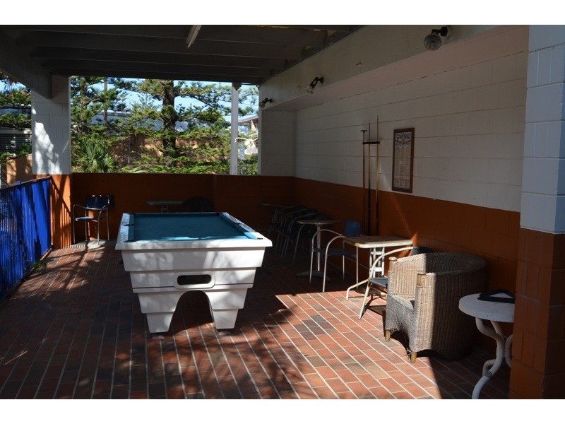 17/2877 Gold Coast Highway, Surfers Paradise QLD 4217