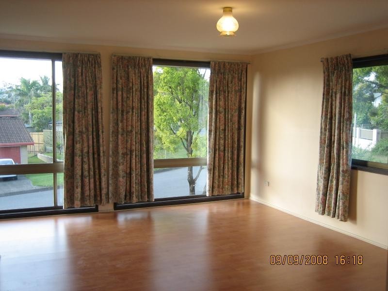 2 Nogoa st, Carina Heights QLD 4152