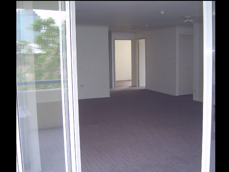 57 Lambert Street, Kangaroo Point QLD 4169