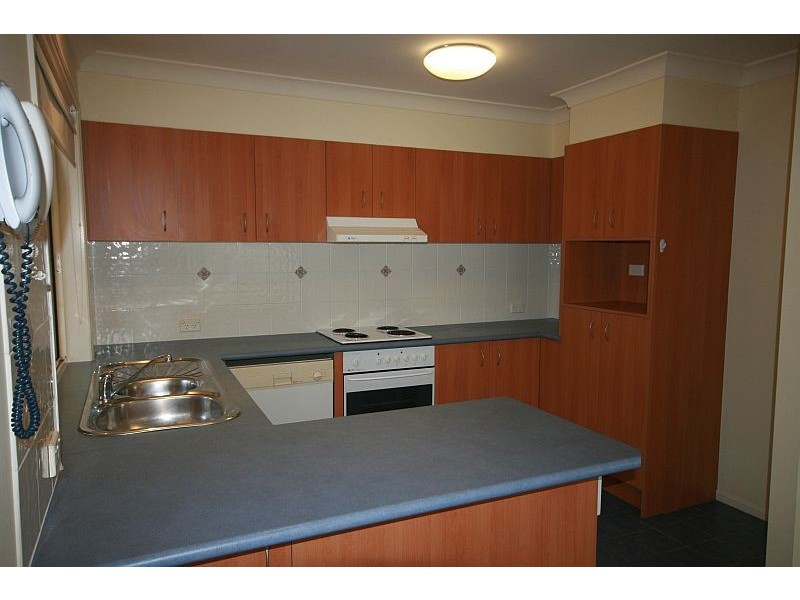 22/27 Camille Crescent, Wynnum West QLD 4178