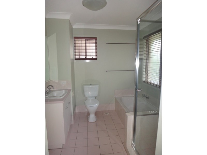 A/757 Ashmore Road, Ashmore QLD 4214