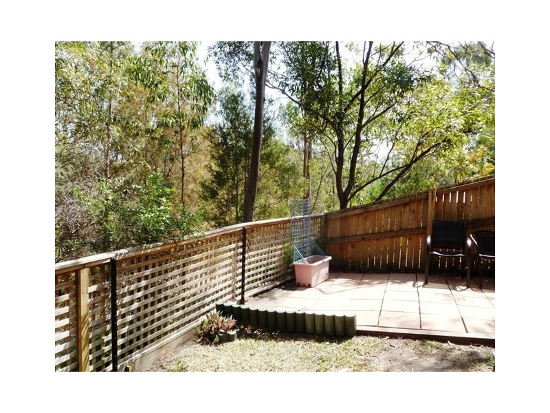 6 Crestridge Crescent, Oxenford QLD 4210