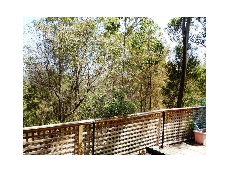 6 Crestridge Crescent, Oxenford QLD 4210