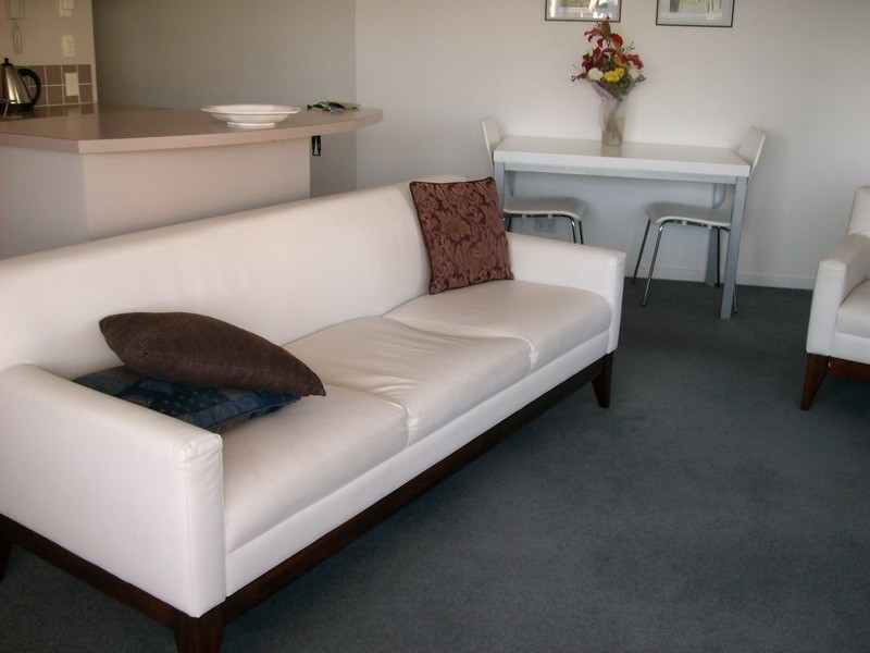 27/32-38 Newstead Terrace., Newstead QLD 4006