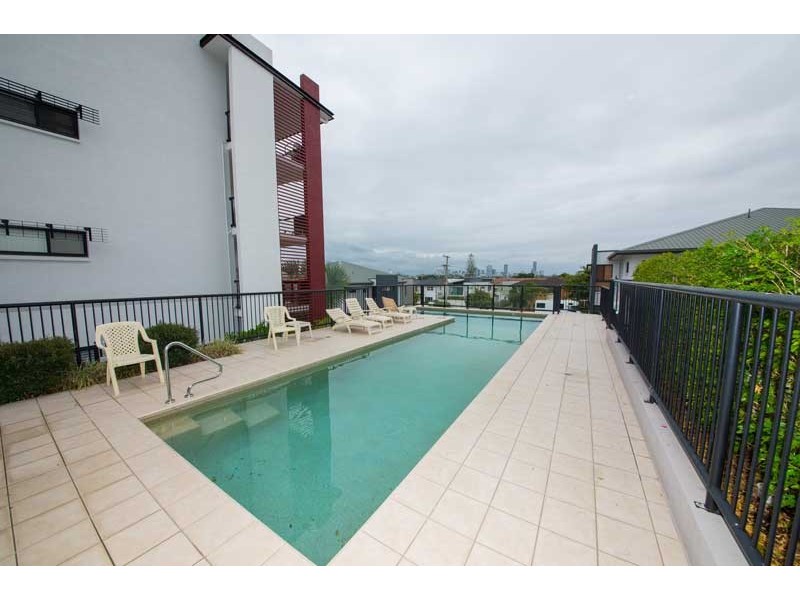 25/15 Kitchener Street., Coorparoo QLD 4151