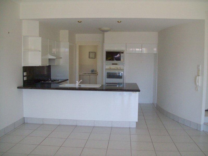 3 Lee Road, Runaway Bay QLD 4216