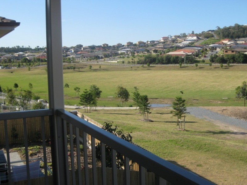 30 Carmarthen Circuit, Pacific Pines QLD 4211