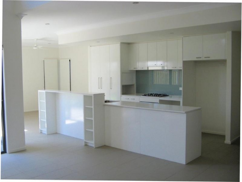 57 Moss Road, Wakerley QLD 4154