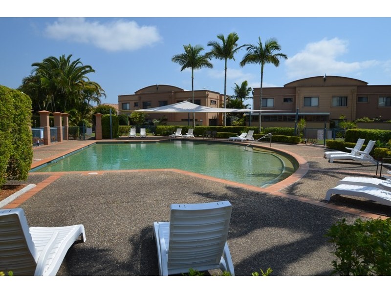 1/117 Palm Meadows Drive, Robina QLD 4226