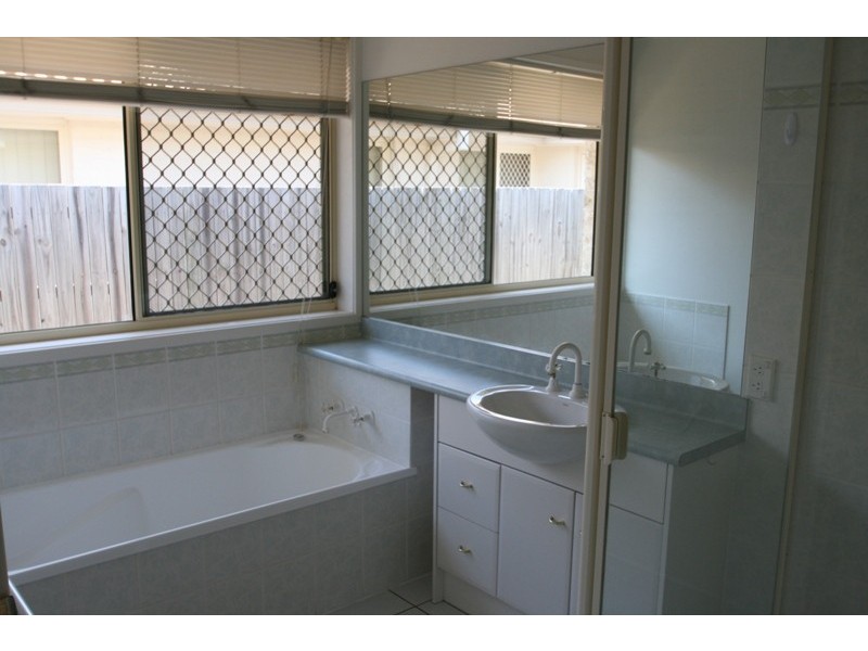 60 Beresford Circuit, Bracken Ridge QLD 4017