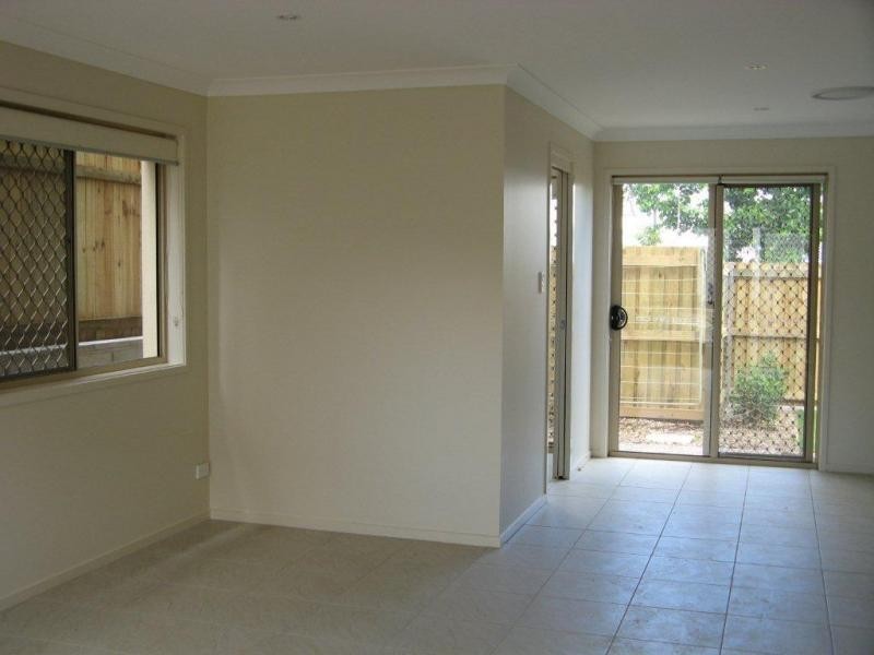 582 Manly Road, Wakerley QLD 4154