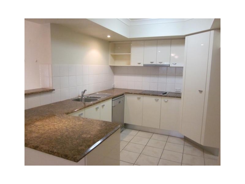 45/480 Christine Avenue, Robina QLD 4226