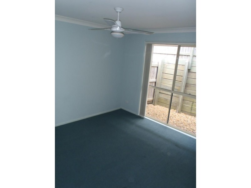 2/6 Kumnick Street, Upper Coomera QLD 4209