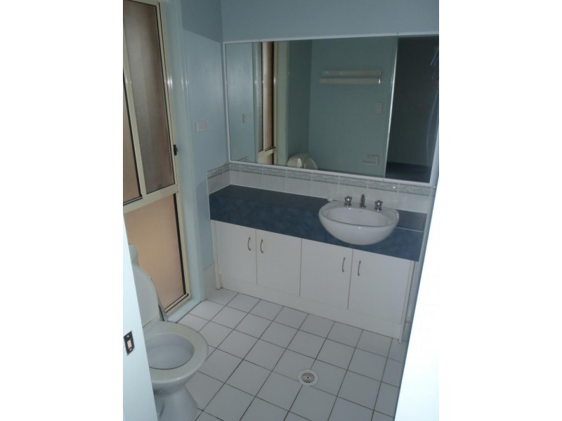 2/6 Kumnick Street, Upper Coomera QLD 4209