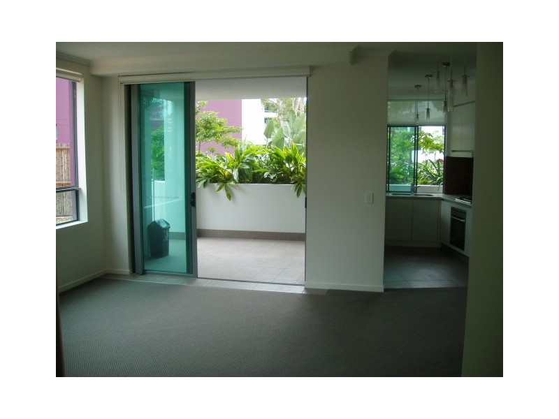 A5/28 Bayview Road, Runaway Bay QLD 4216