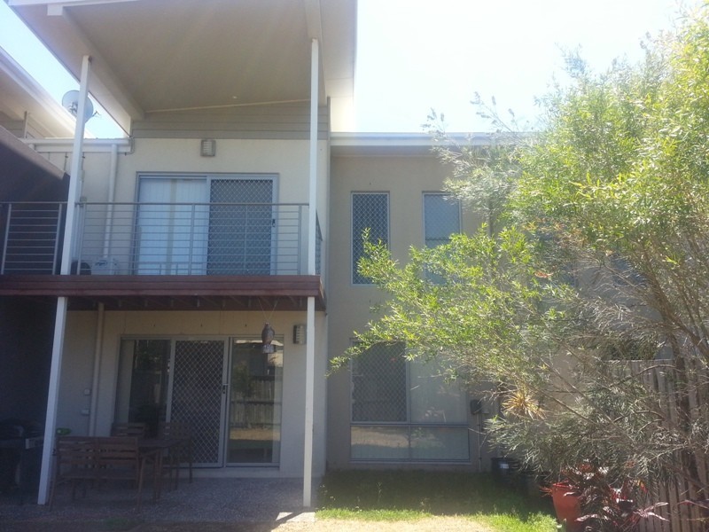 2/26 Catalina Drive, Mudjimba QLD 4564