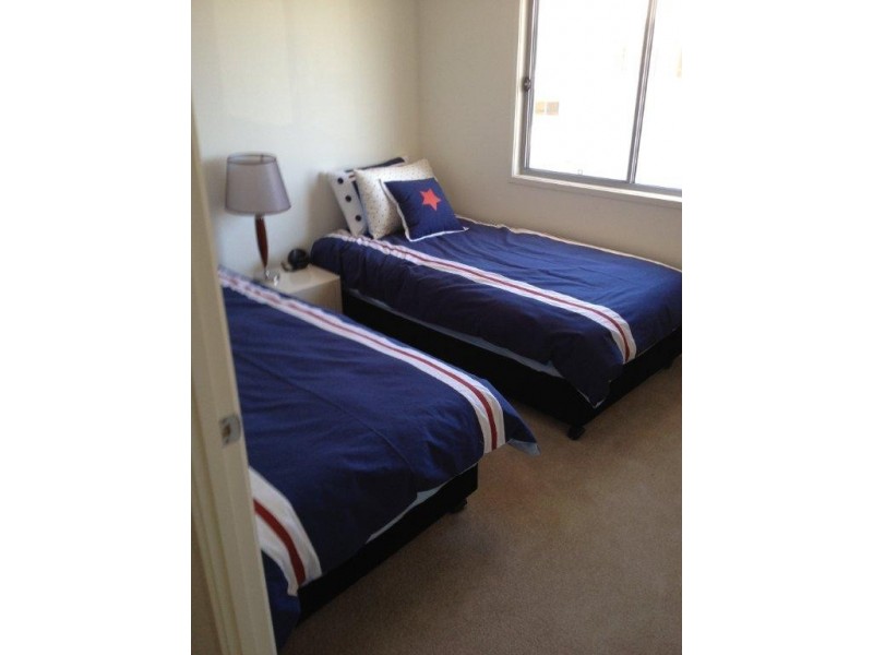 2 Photinia Crescent, Mountain Creek QLD 4557