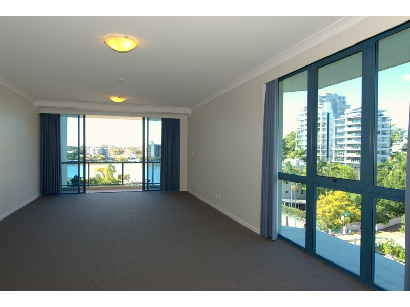 35 Ferry Street, Kangaroo Point QLD 4169