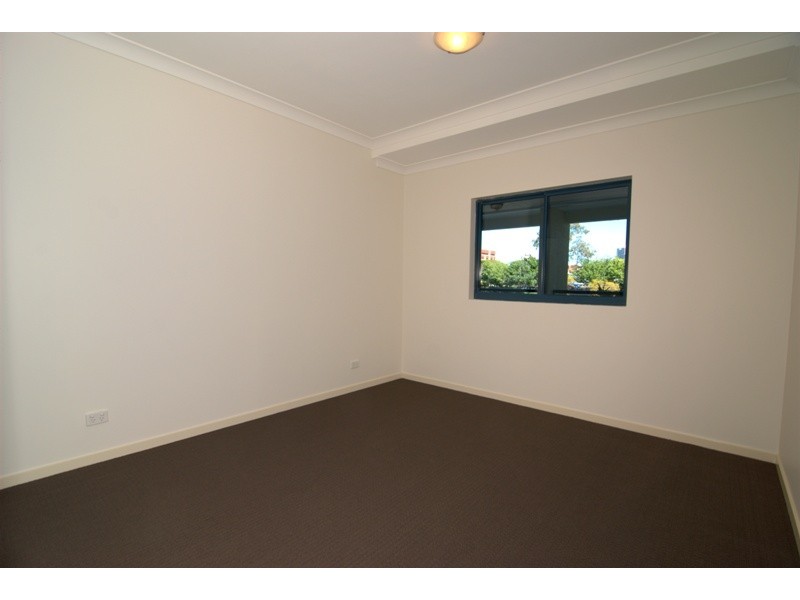 35 Ferry Street, Kangaroo Point QLD 4169