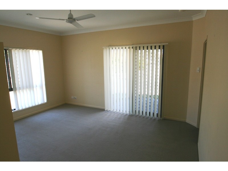 Greenwood St, Springfield Lakes QLD 4300