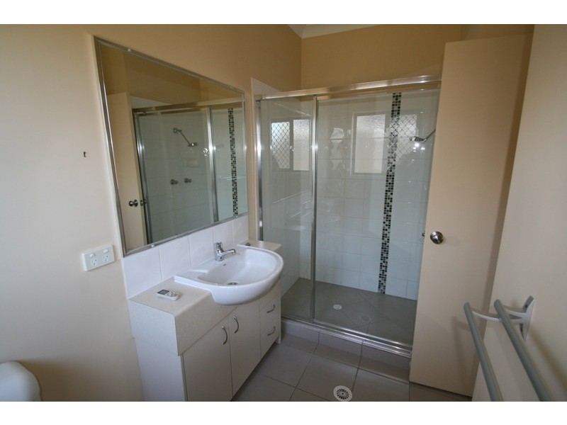 Greenwood St, Springfield Lakes QLD 4300