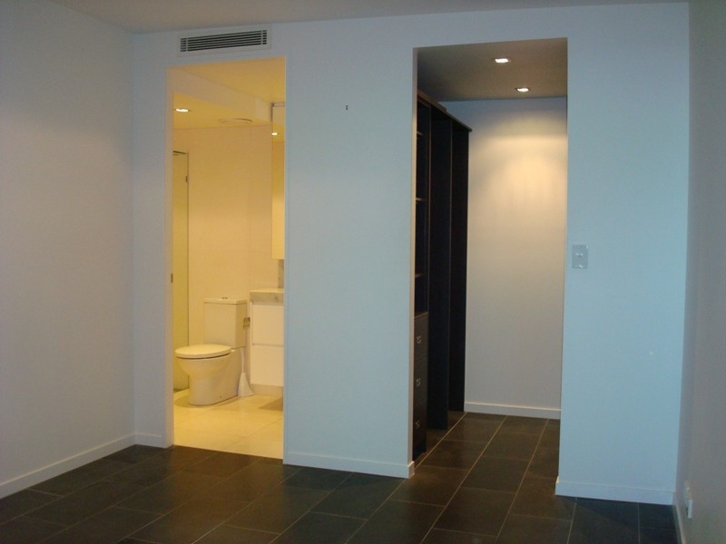 1001/15-23 Parkland Street, Nundah QLD 4012