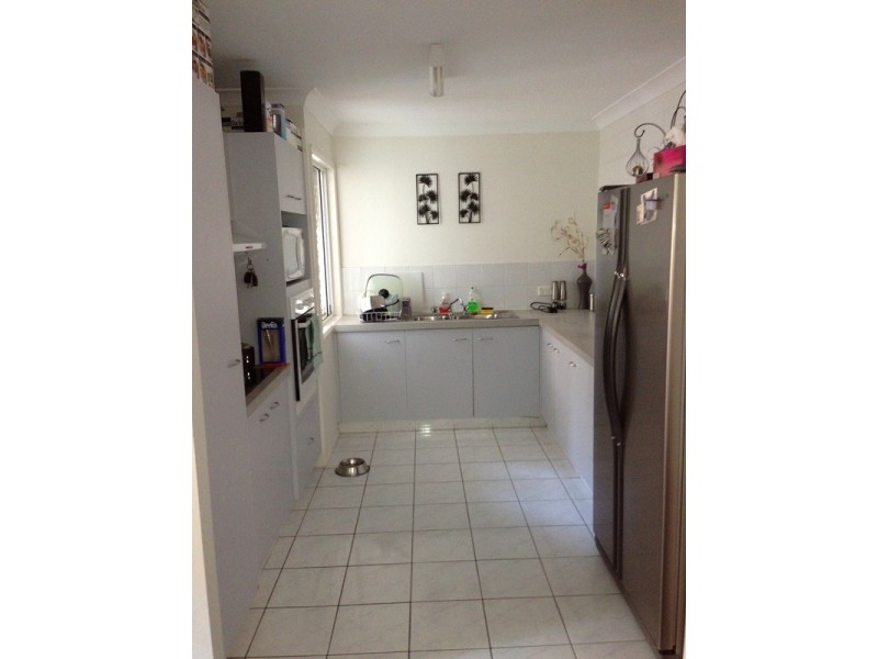 2/43 Howard Street, Runaway Bay QLD 4216