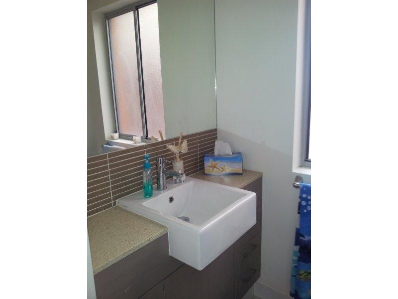 223/66 SICKLE AVE, Hope Island QLD 4212