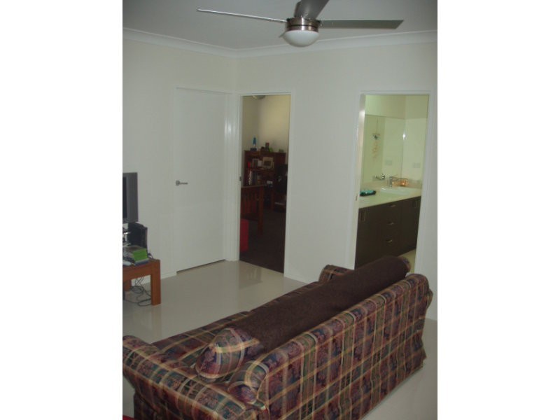 9 PEAFOWL STREET, Coomera QLD 4209