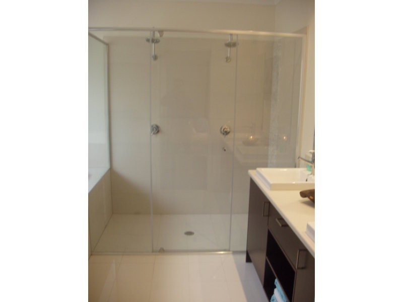 9 PEAFOWL STREET, Coomera QLD 4209