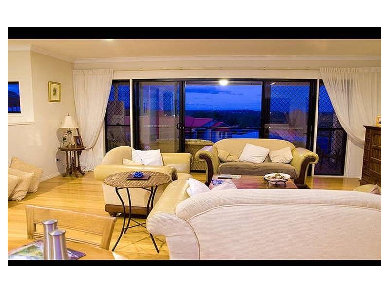 Dalewood Place, Moggill QLD 4070