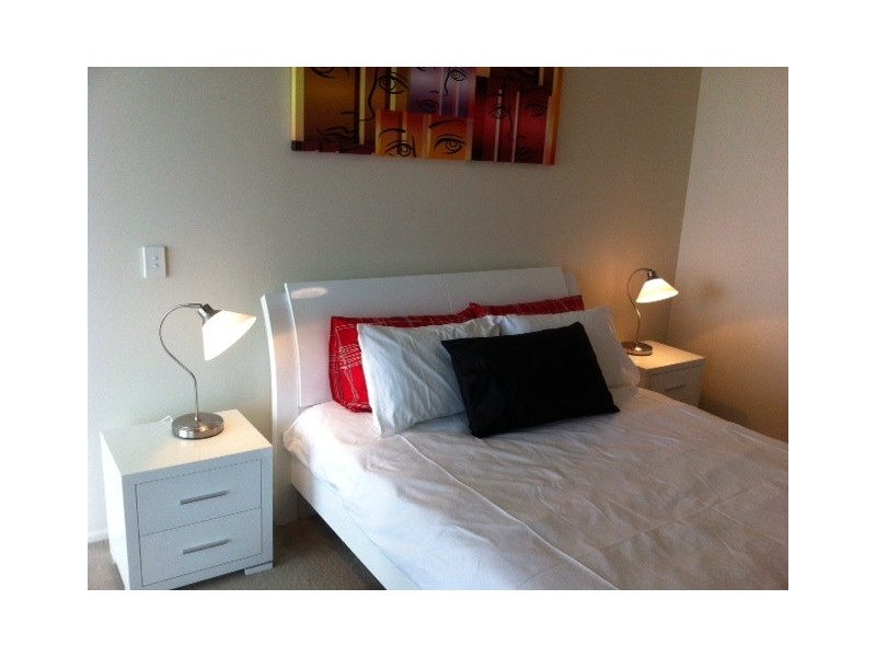 89 Lambert St, Kangaroo Point QLD 4169