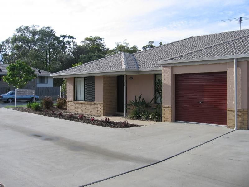 2424 Neiwand Street, Calamvale QLD 4116