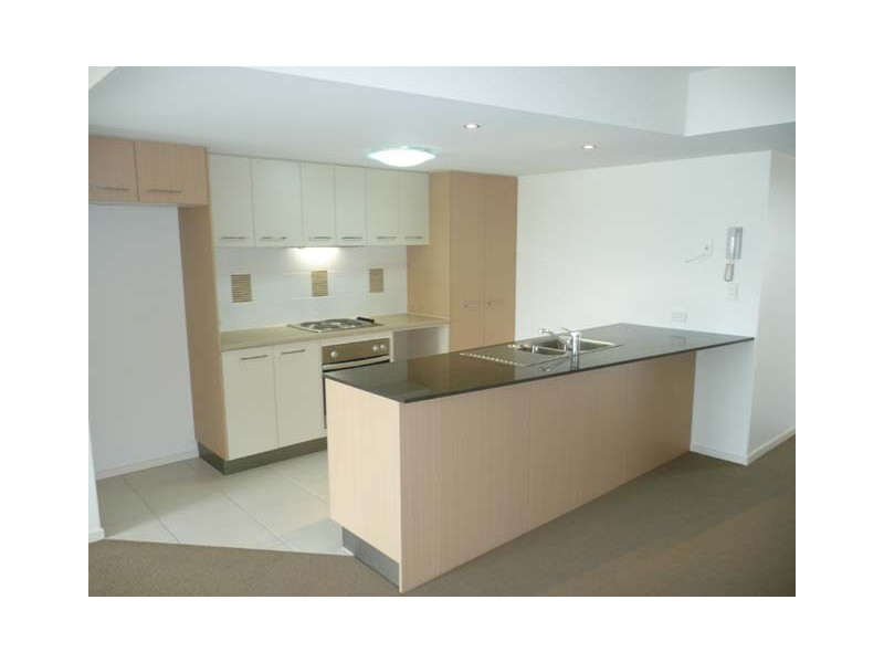 66/10 Grand Parade, Kawana Island QLD 4575