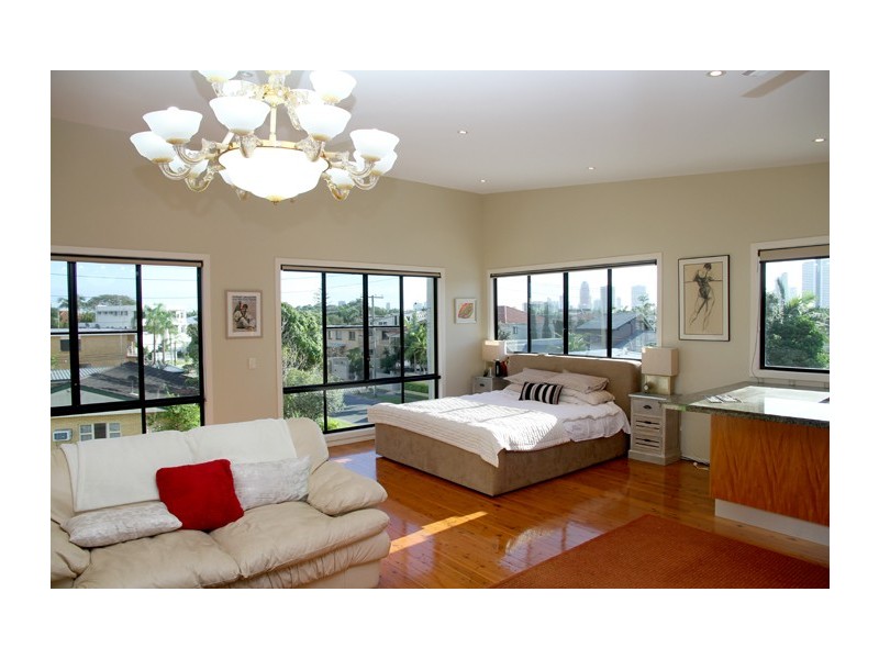 22 Sunrise Boulevard, Surfers Paradise QLD 4217