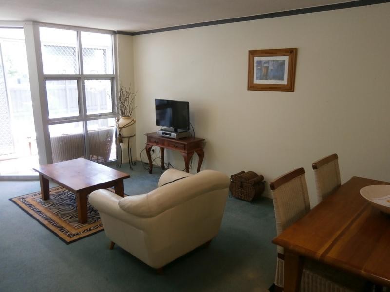 55 Thorn St, Kangaroo Point QLD 4169