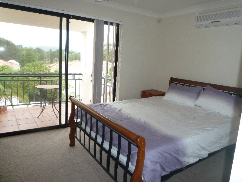 15/22-34 Glenside Drive, Robina QLD 4226