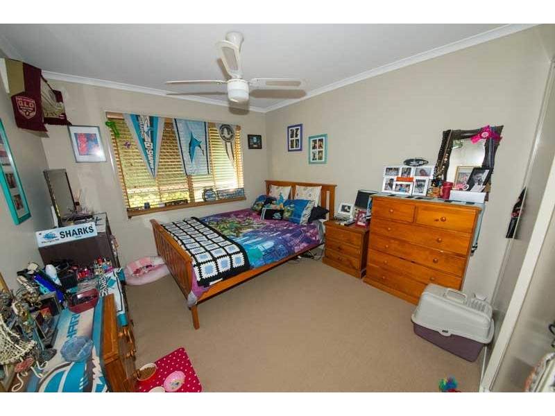 61 Coventry Circuit, Carindale QLD 4152