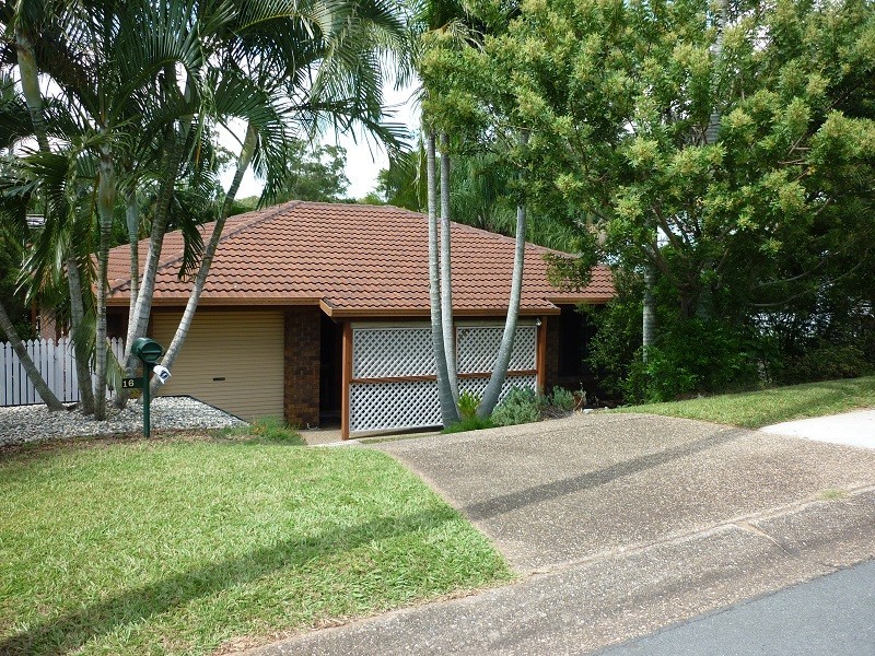 16 Styles Street, Petrie QLD 4502